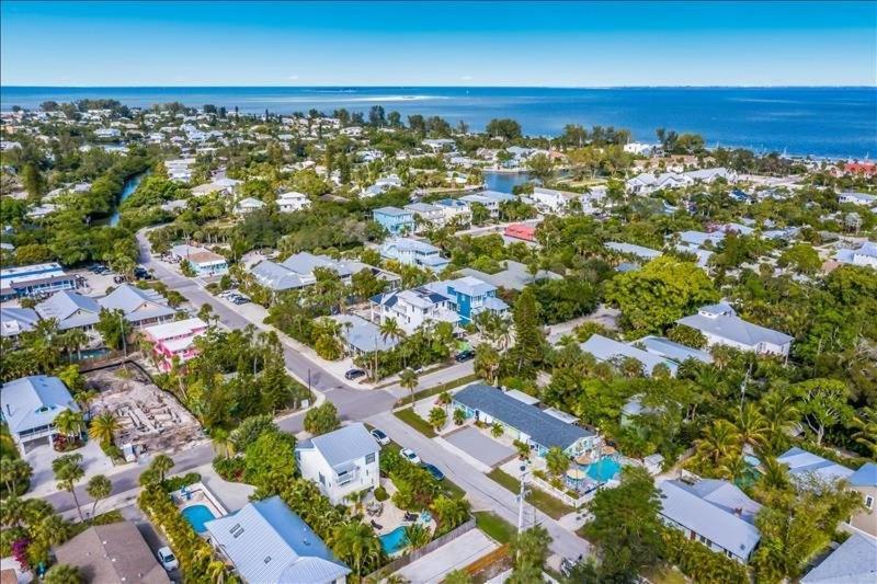 Beach N Bay Home Анна Мария Екстериор снимка